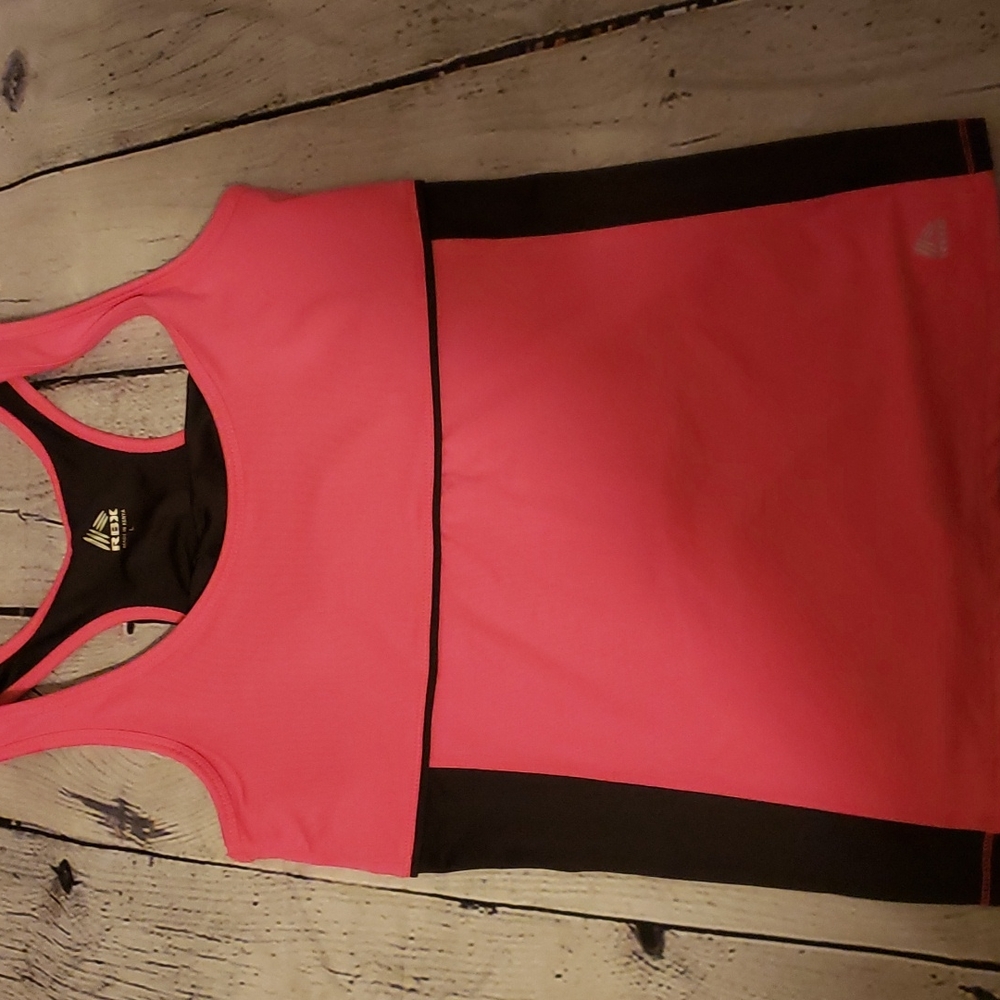 Workout tank